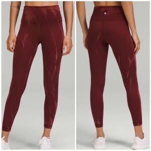 Wunder Train High-Rise Tight 25"
Sun Bleached Wash Red Merlot